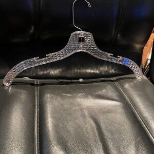 PLASTIC HANGERS